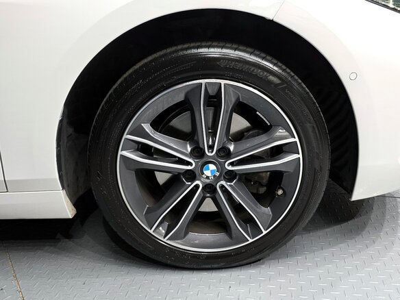 2020 BMW 1 серии 118d III (F40), белый, 2105000 рублей - вид 15
