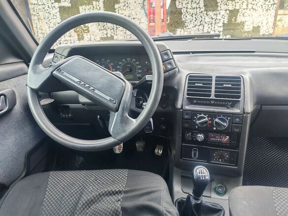 2001 Lada (ВАЗ) 2110, серебристый, 200000 рублей - вид 6