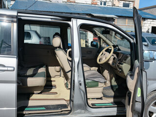 2003 Nissan Serena II (C24), серый, 625000 рублей, вид 5