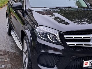 2016 Mercedes-Benz GLS 400 I (X166), чёрный, 3999999 рублей, вид 1