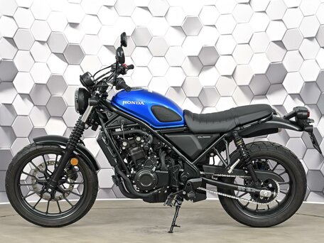 2025 Honda CL 500, синий, 739000 рублей, вид 4