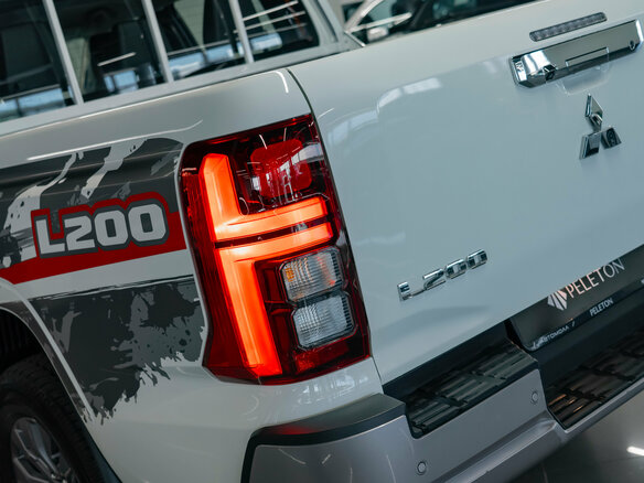 2025 Mitsubishi L200 VI, белый - вид 22