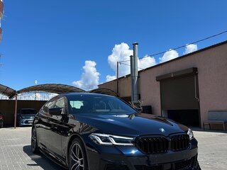 2021 BMW 5 серии 520i VII (G30/G31/G38) Рестайлинг, синий, 7150000 рублей, вид 5