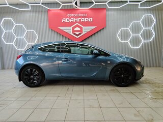 2013 Opel Astra GTC J Рестайлинг, голубой, 1000000 рублей, вид 5