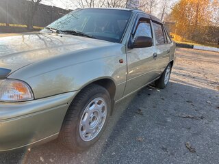 2007 Daewoo Nexia I, бежевый, 230000 рублей, вид 4