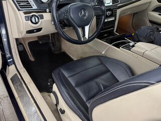2013 Mercedes-Benz E-Класс 200 IV (W212, S212, C207) Рестайлинг, синий, 2000000 рублей, вид 4