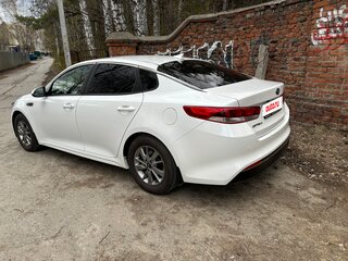 2017 Kia Optima IV, белый, 1750000 рублей, вид 5