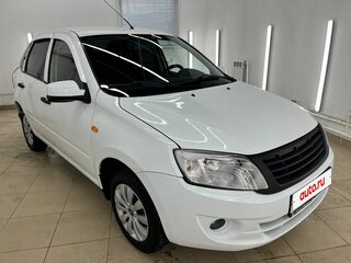 2013 Lada (ВАЗ) Granta I, белый, 289000 рублей, вид 2