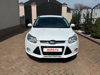 2013 Ford Focus III, белый, 1095000 рублей, вид 3