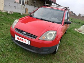 2007 Ford Fiesta Mk5, красный, 359000 рублей, вид 2
