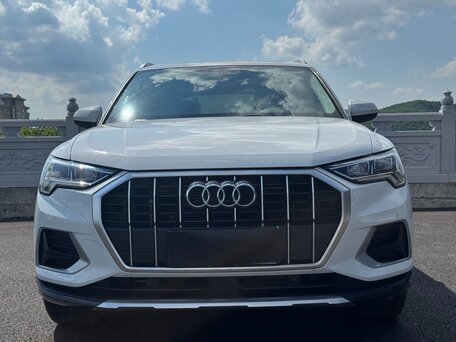 2023 Audi Q3 35 TFSI II (F3), белый, 2950000 рублей, вид 2