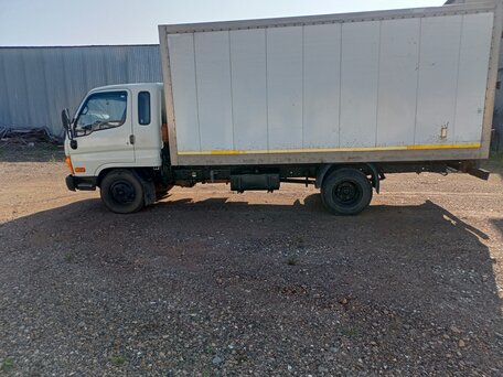 2004 Hyundai HD72, белый, 777777 рублей, вид 3