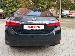 2013 Toyota Corolla XI (E160, E170, E180), серый, 920000 рублей, вид 3