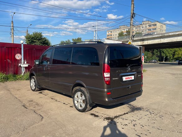 2013 Mercedes-Benz Viano Long L2 I (W639) Рестайлинг, коричневый, 2000000 рублей - вид 1