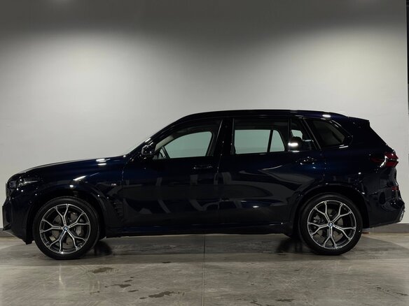 2025 BMW X5 30Li IV (G05/G18) Рестайлинг, чёрный - вид 6