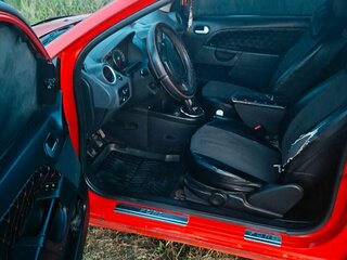 2006 Ford Fiesta Mk5, красный, 250000 рублей, вид 5