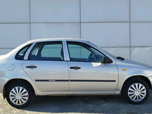 2010 Lada (ВАЗ) Kalina I, серебристый, 229000 рублей - вид 3