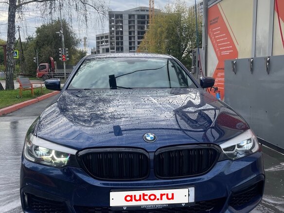 2018 BMW 5 серии 520d xDrive VII (G30/G31/G38), синий, 3100000 рублей - вид 1