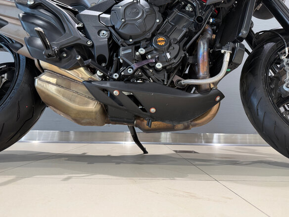 2021 MV Agusta Brutale 800, серебристый, 1450000 рублей - вид 16