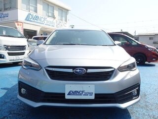 2022 Subaru Impreza V Рестайлинг, серебристый, 1100000 рублей, вид 2