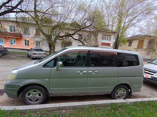 2000 Nissan Serena II (C24), серебристый, 280000 рублей, вид 4