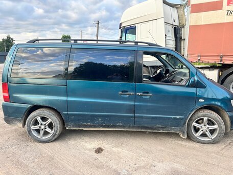 1997 Mercedes-Benz V-Класс 230 I (W638), зелёный, 505000 рублей, вид 3