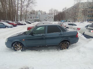 2017 Lada (ВАЗ) Priora I Рестайлинг, серебристый, 590000 рублей, вид 4