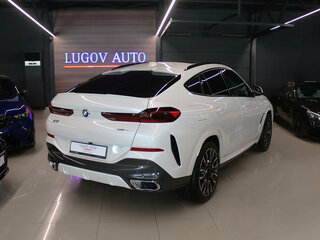 2025 BMW X6 40i III (G06) Рестайлинг, белый, 13850000 рублей, вид 4