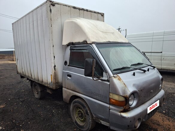 2011 Hyundai Porter, серебристый, 340000 рублей - вид 1