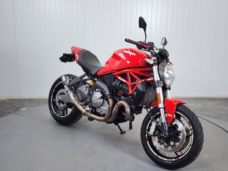 2020 Ducati Monster 821, красный, 799000 рублей, вид 2