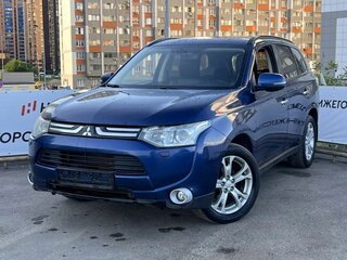 2013 Mitsubishi Outlander III, синий, 1250000 рублей, вид 1
