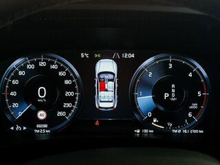 2019 Volvo XC40 I, красный, 3050000 рублей, вид 5