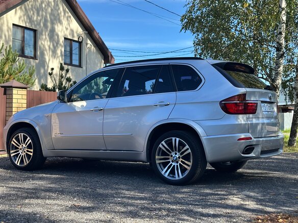 2011 BMW X5 40d II (E70) Рестайлинг, серый - вид 5