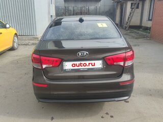 2017 Kia Rio III Рестайлинг, коричневый, 910000 рублей, вид 3