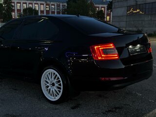 2013 Skoda Octavia III (A7), чёрный, 1350000 рублей, вид 5