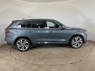 2023 Geely Monjaro (Xingyue L) I, серый, 2900000 рублей, вид 4