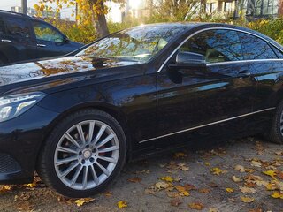 2015 Mercedes-Benz E-Класс 200 IV (W212, S212, C207) Рестайлинг, чёрный, 1950000 рублей, вид 5