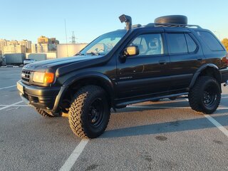 1997 Isuzu Rodeo I, чёрный, 549999 рублей, вид 4