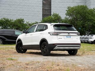 2025 Volkswagen Tharu XR, белый, 2100000 рублей, вид 4