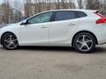 2017 Volvo V40 II Рестайлинг, белый, 1650000 рублей - вид 1