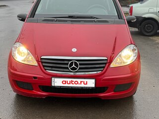 2008 Mercedes-Benz A-Класс 170 II (W169), красный, 390000 рублей, вид 1