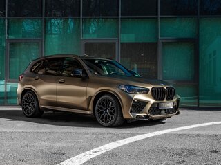 2021 BMW X5 M III (F95), серый, 9500000 рублей, вид 4