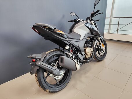 2026 Loncin CR4, чёрный, 219900 рублей, вид 3