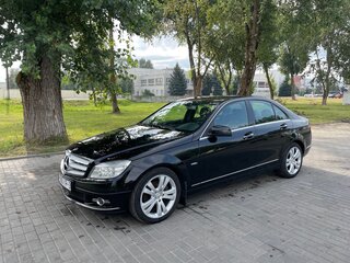 2009 Mercedes-Benz C-Класс 180 BlueEFFICIENCY III (W204), чёрный, 1150000 рублей, вид 1