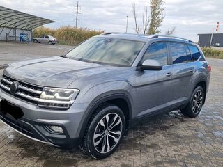 2019 Volkswagen Teramont I, серый, 3150000 рублей, вид 2