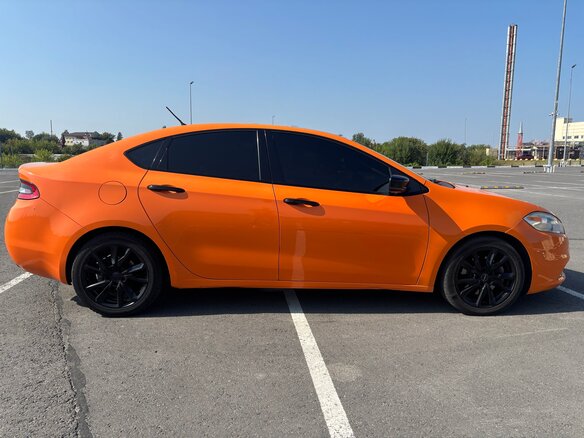 2013 Dodge Dart PF, оранжевый, 830000 рублей - вид 1