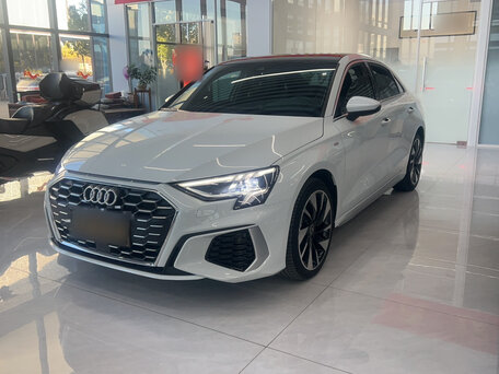 2023 Audi A3 35 TFSI Long IV (8Y), белый, 2100000 рублей, вид 1