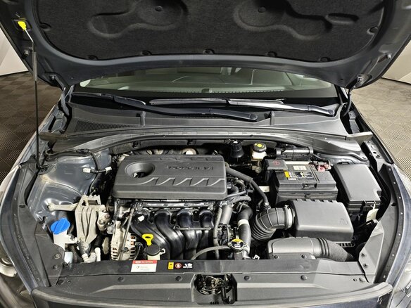 2021 Kia Ceed III Рестайлинг, чёрный, 1879000 рублей - вид 9