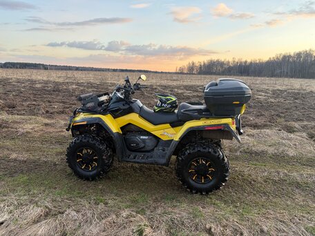 2011 BRP Can-Am Outlander 650, жёлтый, 800000 рублей, вид 3
