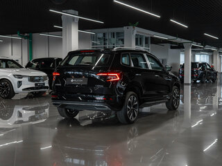 2025 Skoda Karoq I, чёрный, 3400000 рублей, вид 4